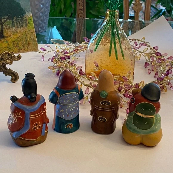 Vintage Chinese Ceramic Miniature Figurine Set Of 4